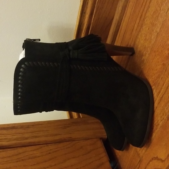 NIB Coach Jessie Suede/ Silky  Nappa in Black on Black. Size: 8 B - Picture 1 of 16